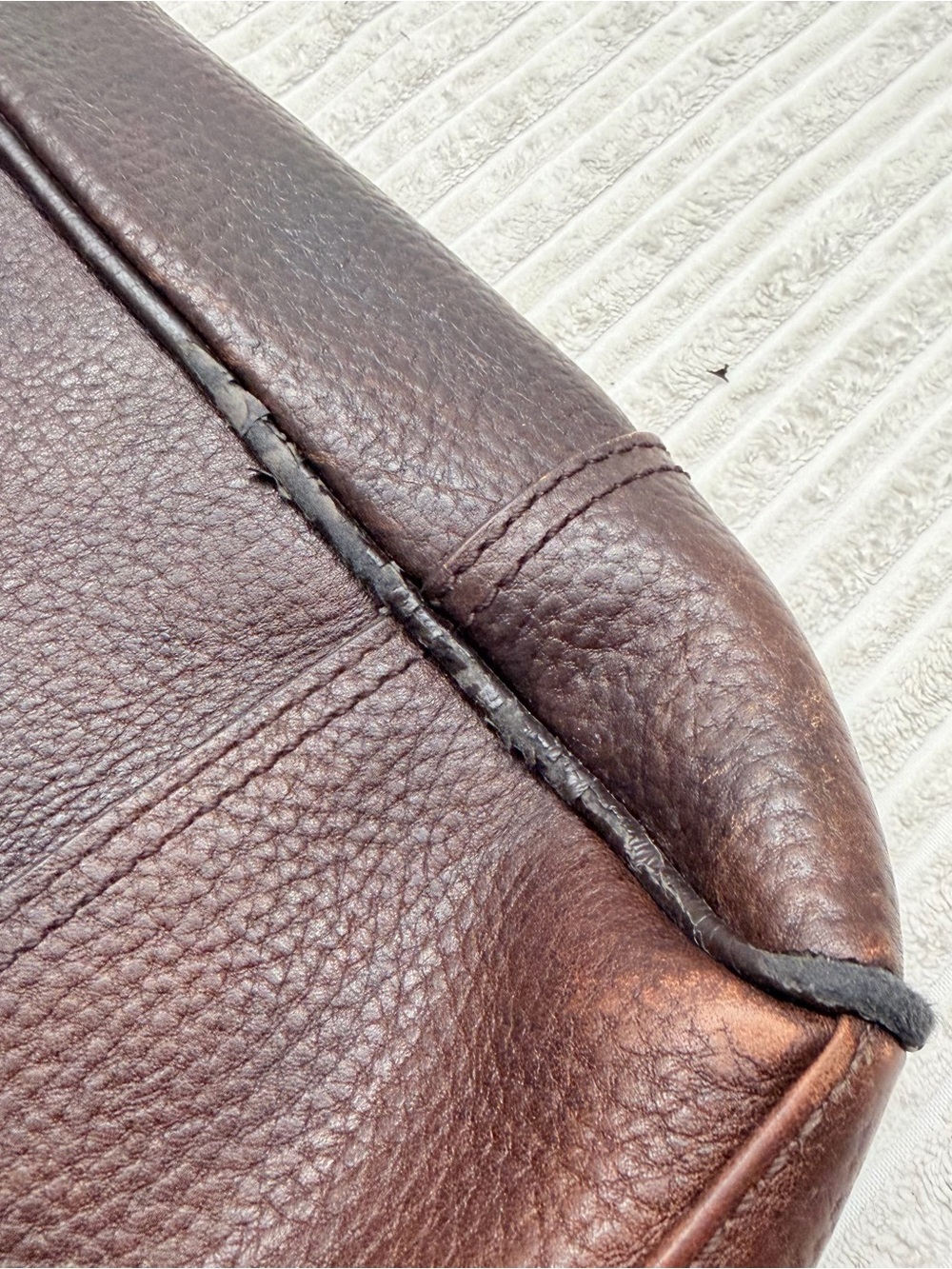 Marks & Spencer Brown Leather Messenger Bag - Classic Travel Crossbody - Picture 5 of 9